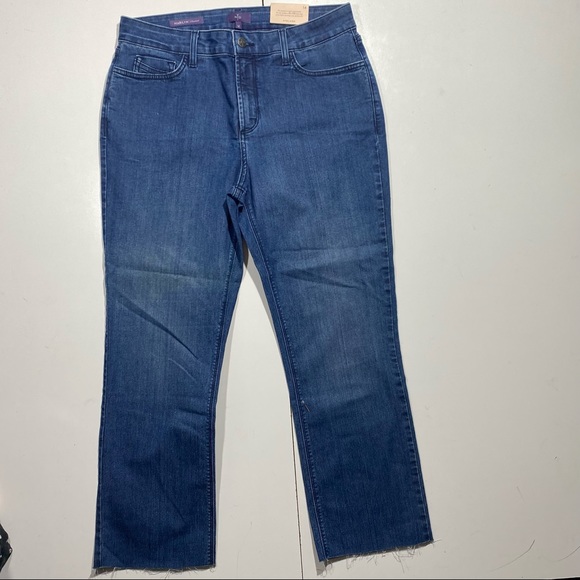 NYDJ Marilyn Straight Lift & Tuck Technology Raw Hem High Rise Jeans NWT Size 14 - Picture 5 of 16